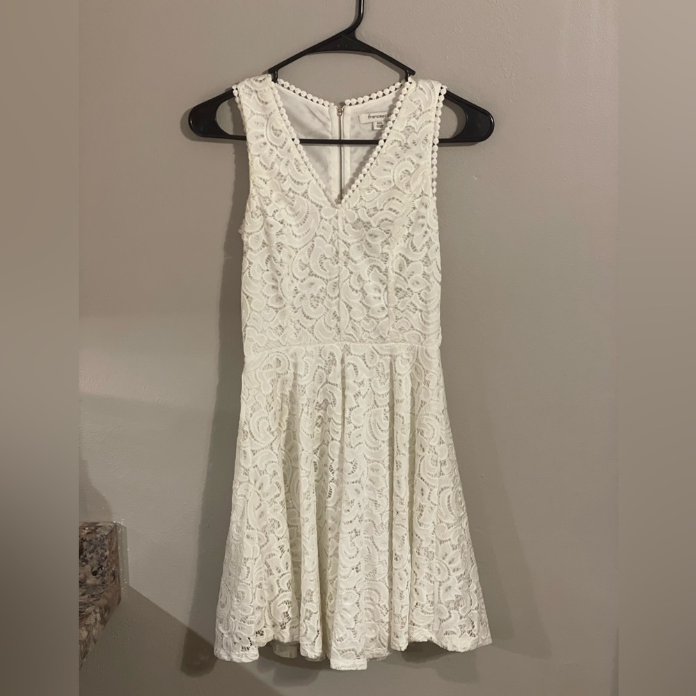 Francesca’s XXS white lace dress mini